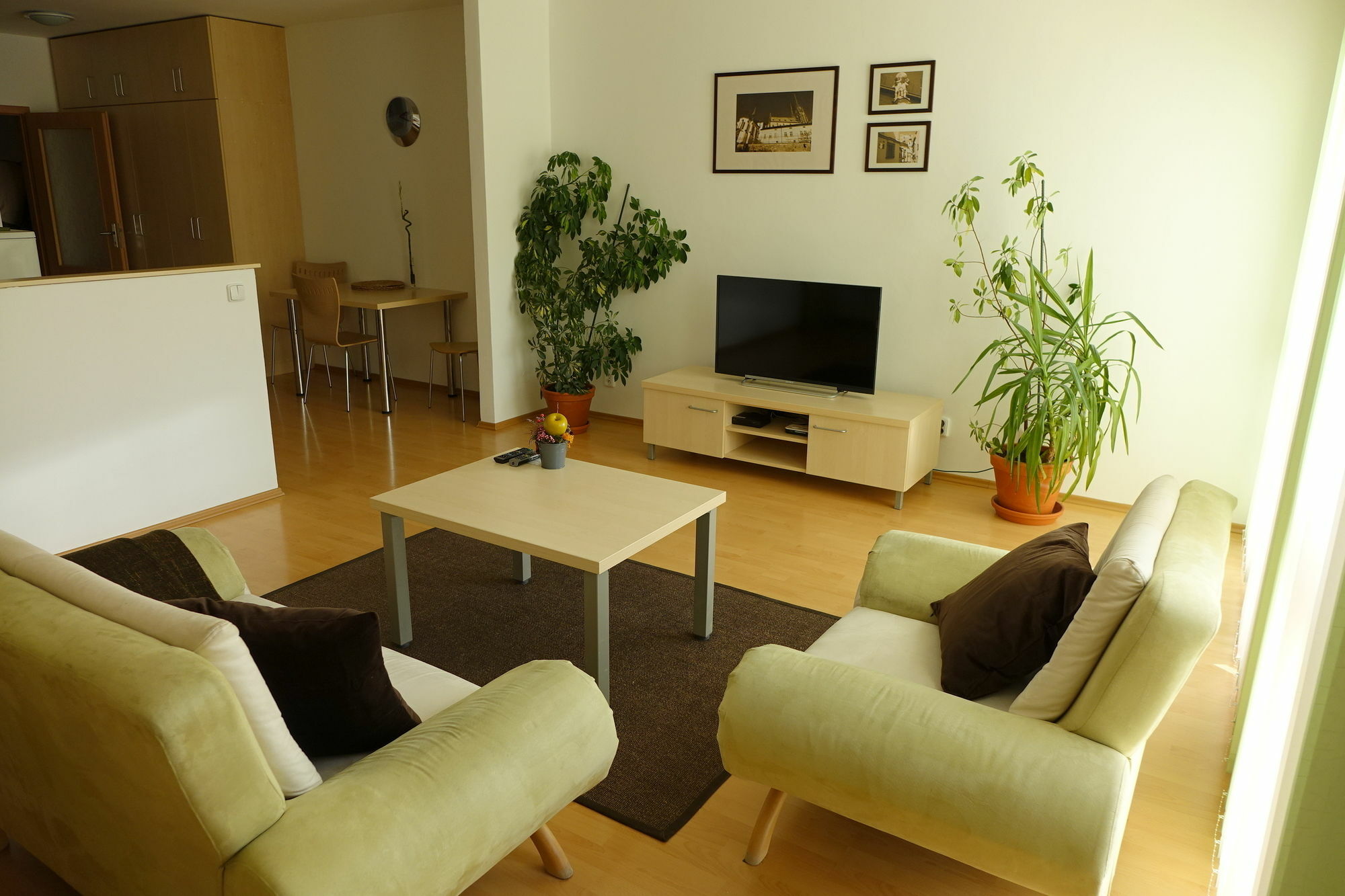 Eel Accommodation Brno Exterior foto